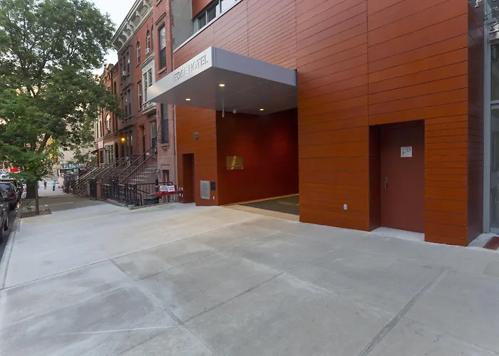 Edge Hotel Washington Heights New York